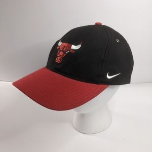 Vintage Nike Chicago Bulls Adjustable Strap Back Hat White Tag RARE